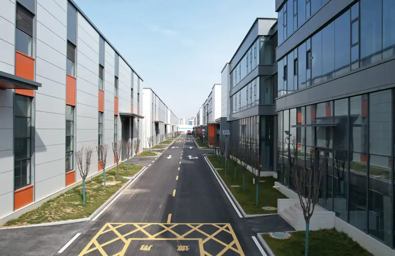 南京工业厂房改造施工实景图